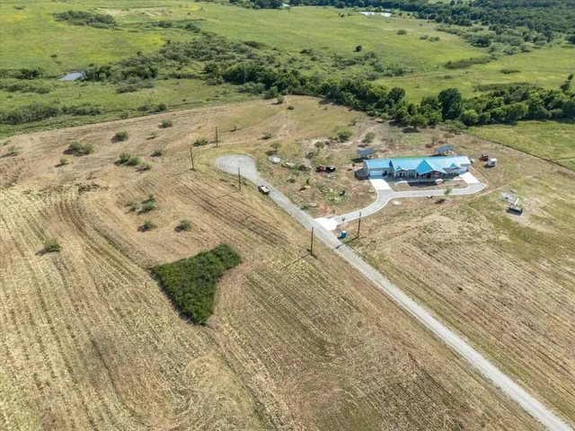 a view of an ocean beach