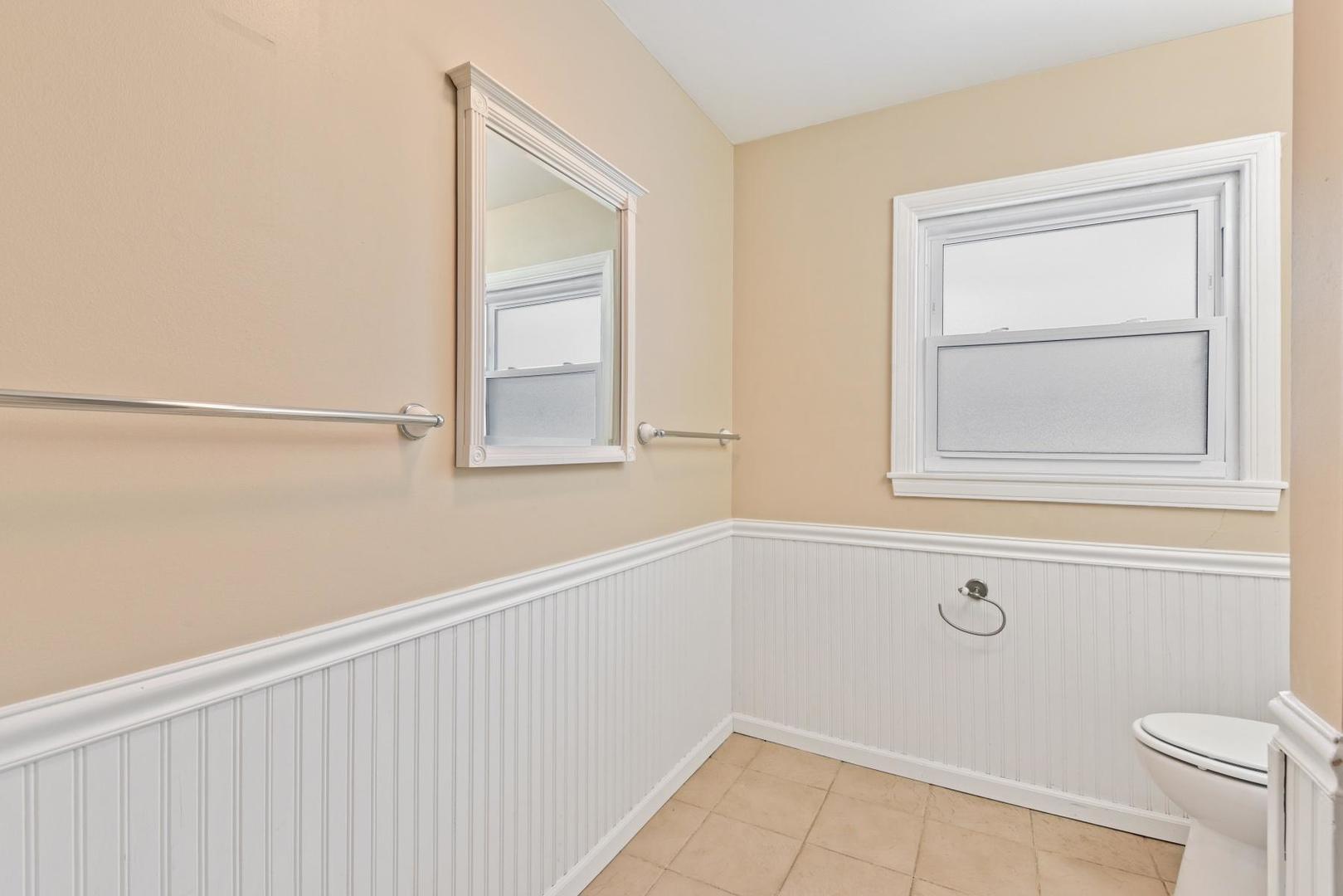 614 Saddle Road Wheaton, IL 60187 - Photo 13 of 22