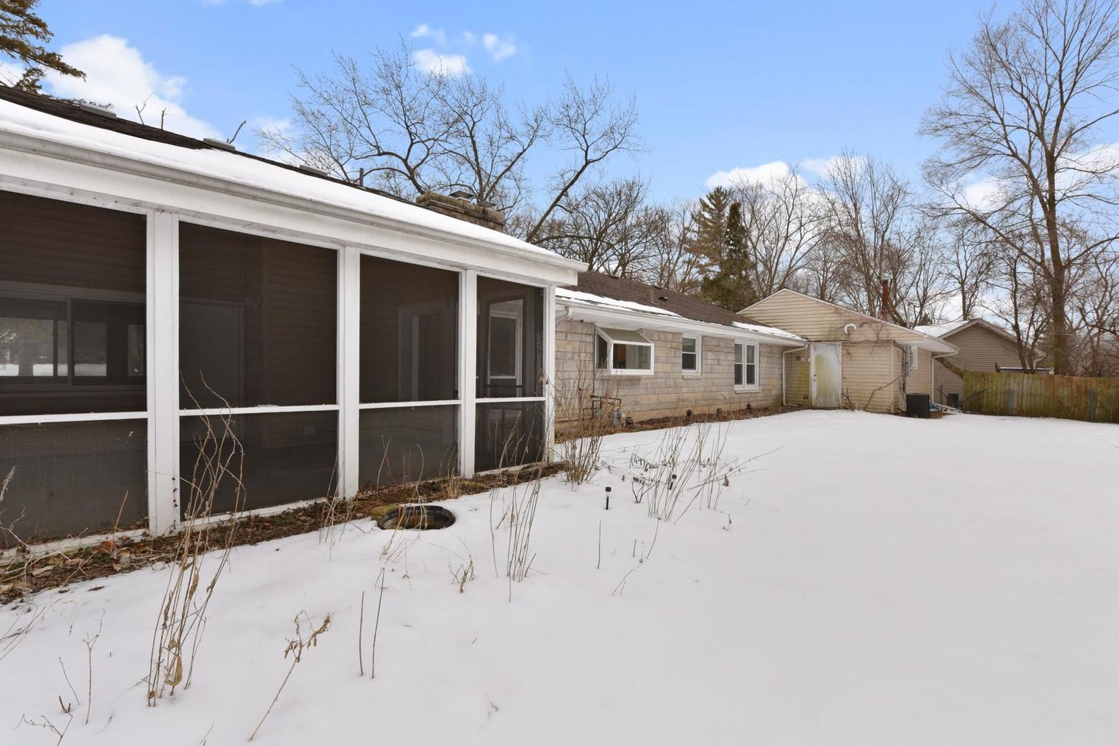 614 Saddle Road Wheaton, IL 60187 - Photo 21 of 22