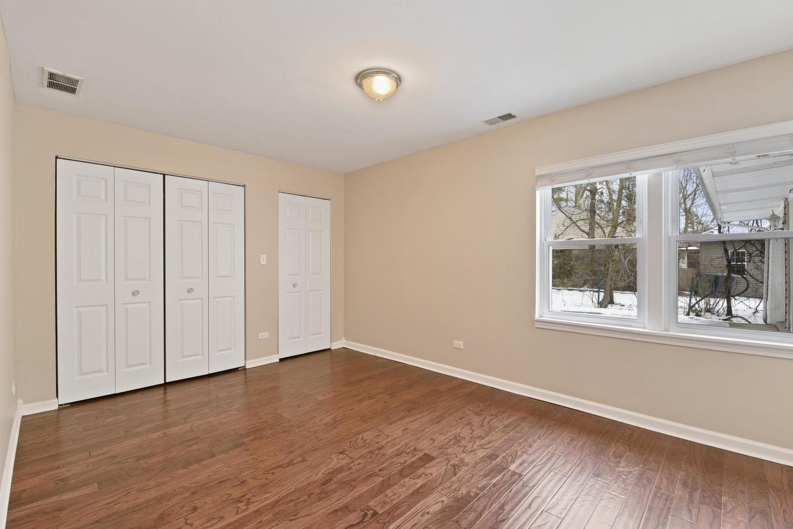614 Saddle Road Wheaton, IL 60187 - Photo 9 of 22