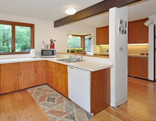 212 Lindsay Pond Road Concord, MA 01742 - Photo 10 of 26 Gallery Image 10
