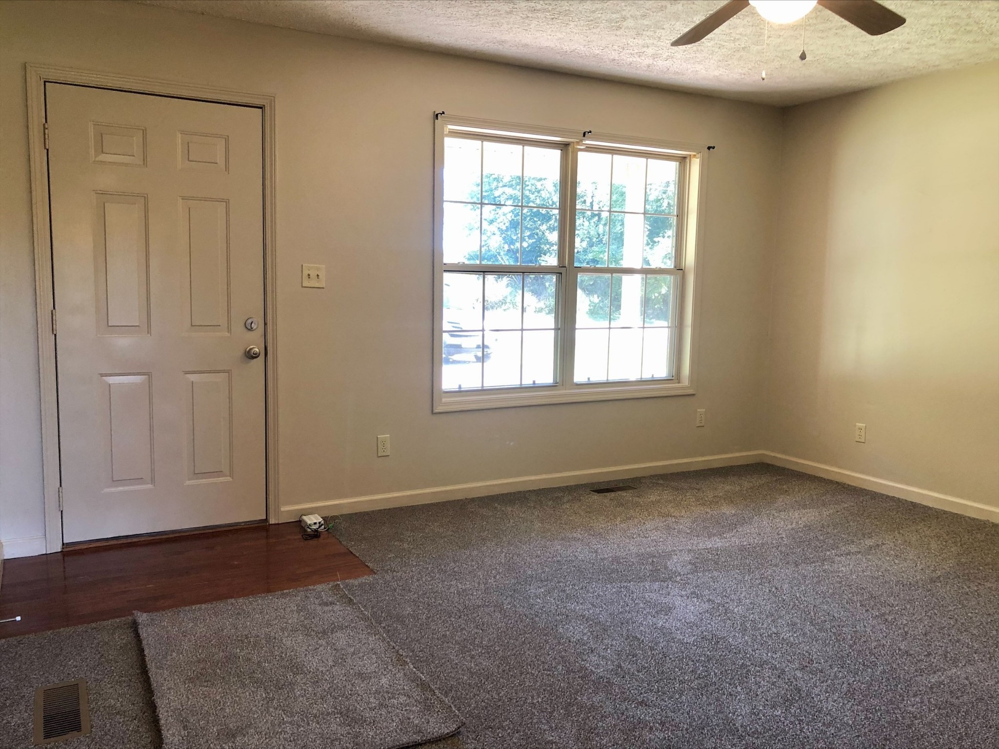 5869 Julien Road Hopkinsville, KY 42240 - Photo 3 of 14