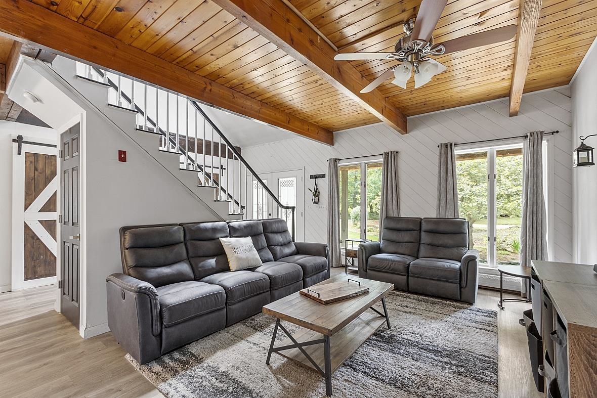 18 Plower Road Pelham, NH 03076 - Photo 12 of 40 Gallery Image 12