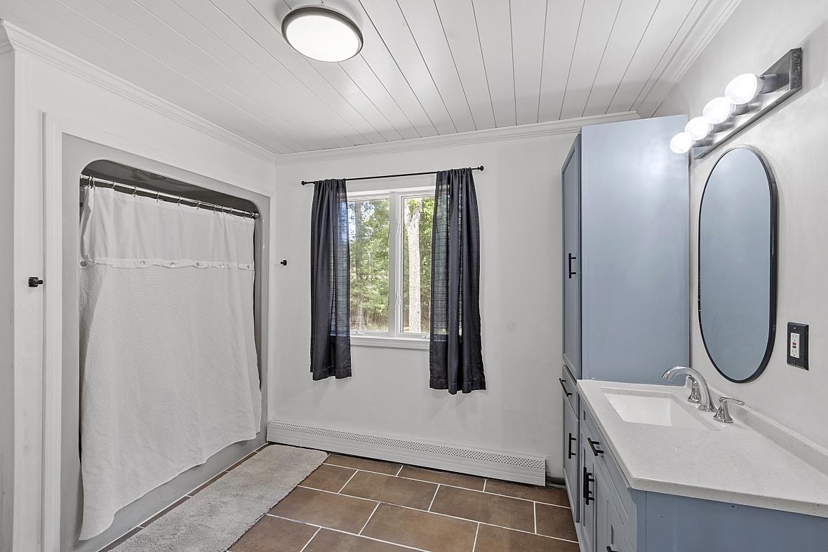18 Plower Road Pelham, NH 03076 - Photo 26 of 40 Gallery Image 26