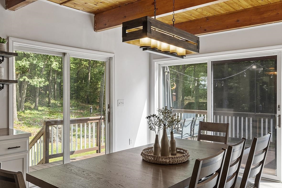 18 Plower Road Pelham, NH 03076 - Photo 3 of 40 Gallery Image 3