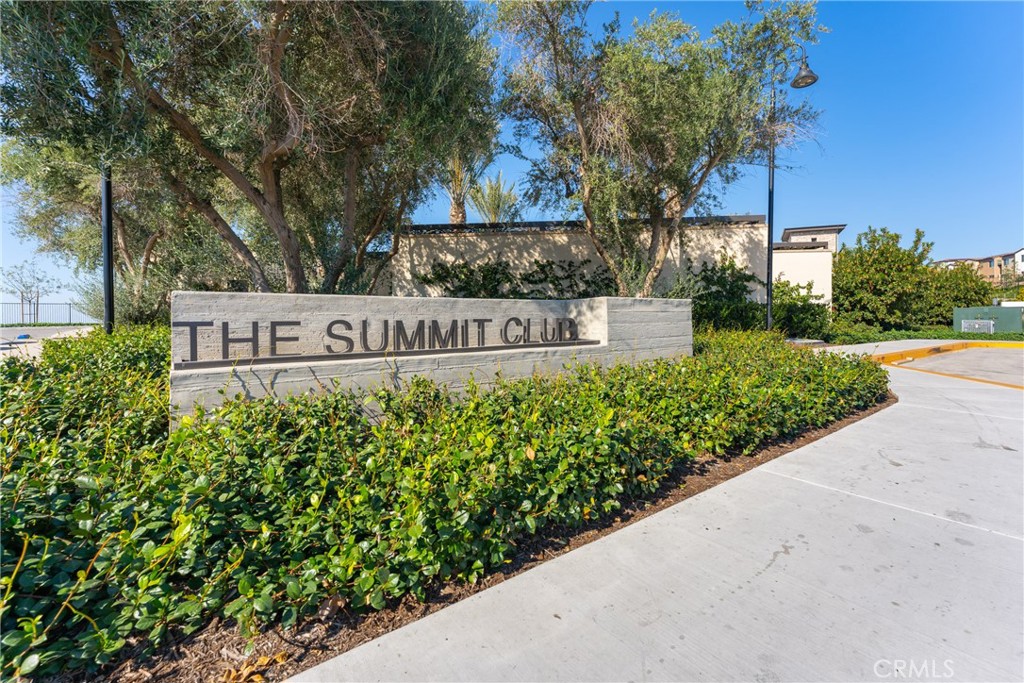 263 Siena Lake Forest, CA 92630 - Photo 29 of 51 a sign on the side of the road