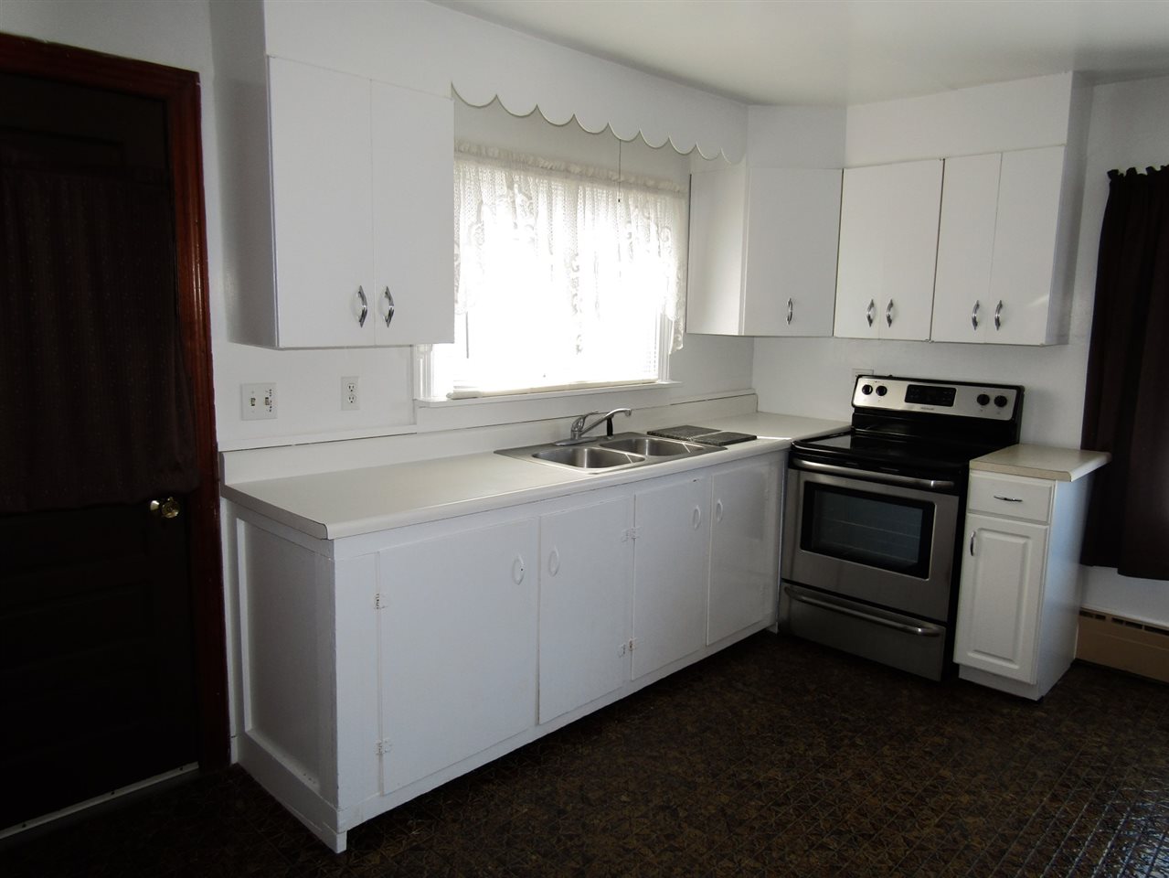 445 Swanton Road St. Albans Town, VT 05478 - Photo 15 of 27