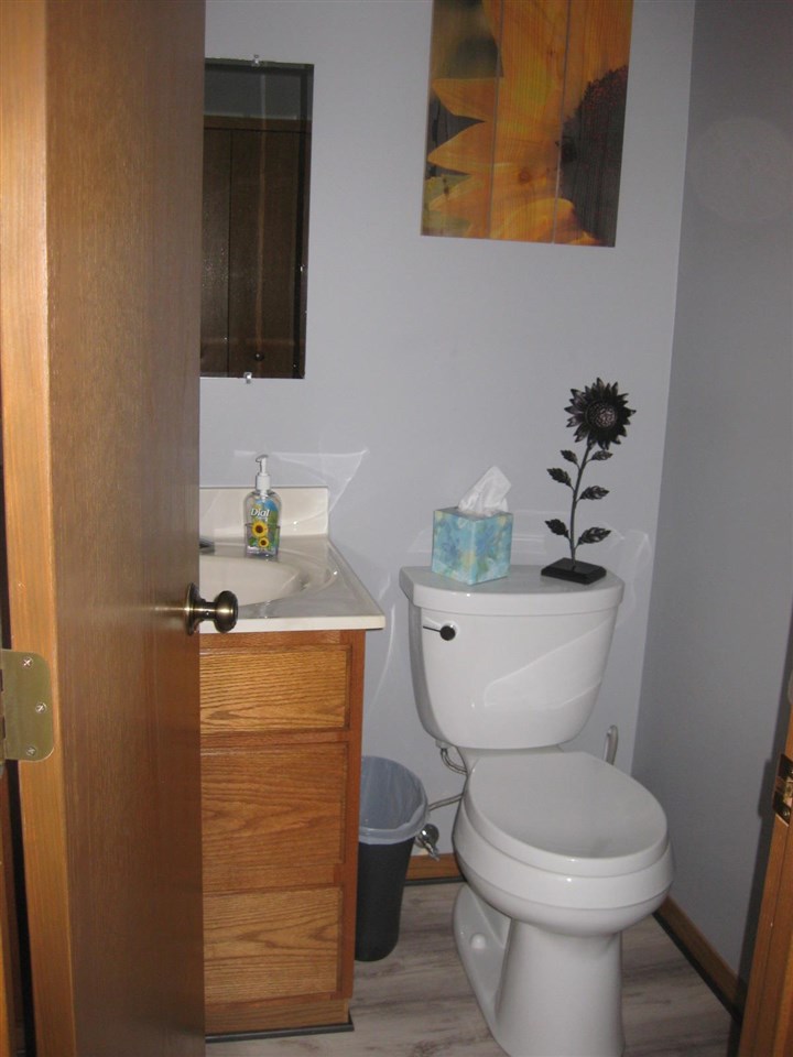 2230 Cass Avenue Road Bay City, MI 48708 - Photo 9 of 21