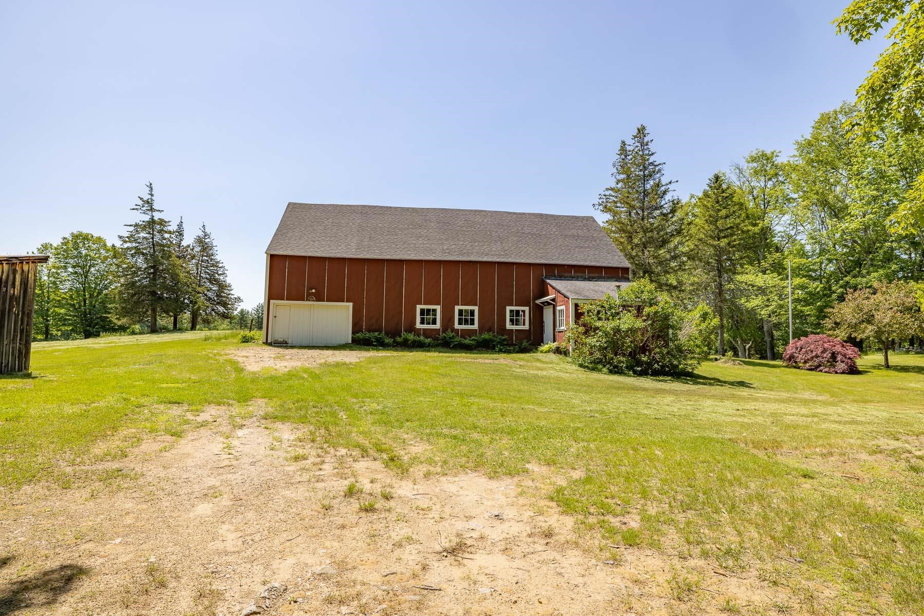 310 Middle Road Brentwood, NH 03833 - Photo 27 of 35