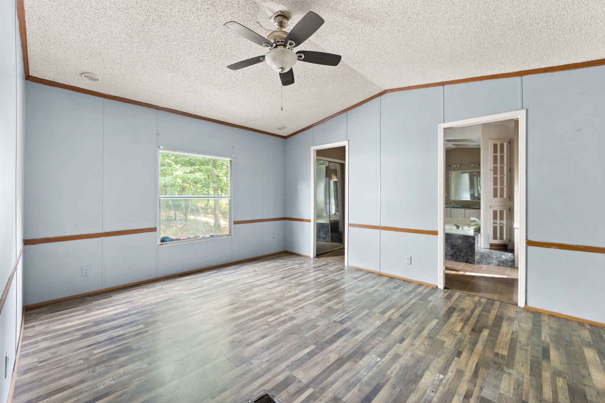 184 Cabin Ridge Road London, KY 40741 - Photo 19 of 53 23-web-or-mls-542A8154