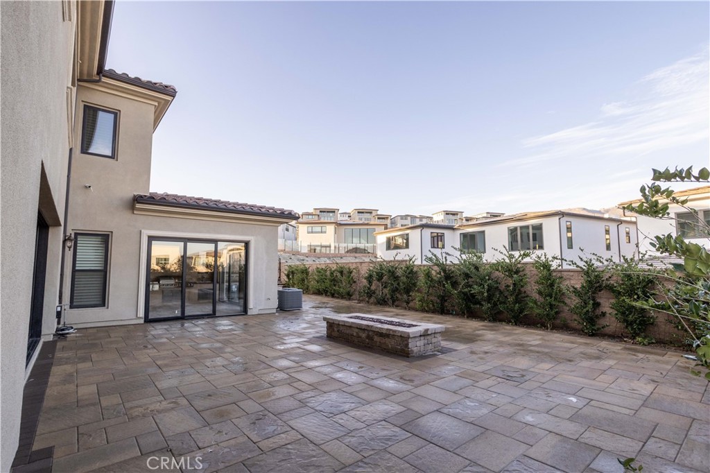 11710 North Manchester Way Porter Ranch, CA 91326 - Photo 37 of 44