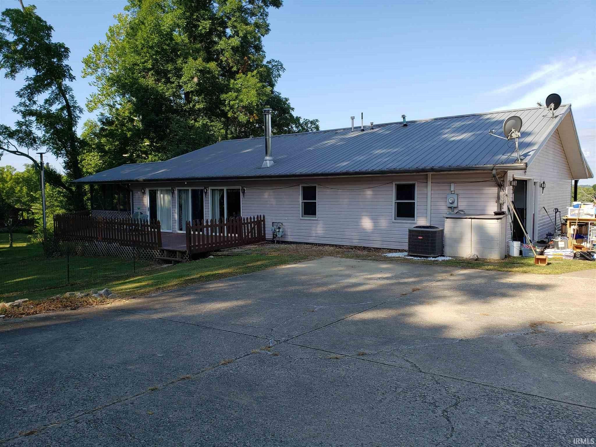 1068 Church Camp Road Bedford, IN 47421 - Photo 4 of 29