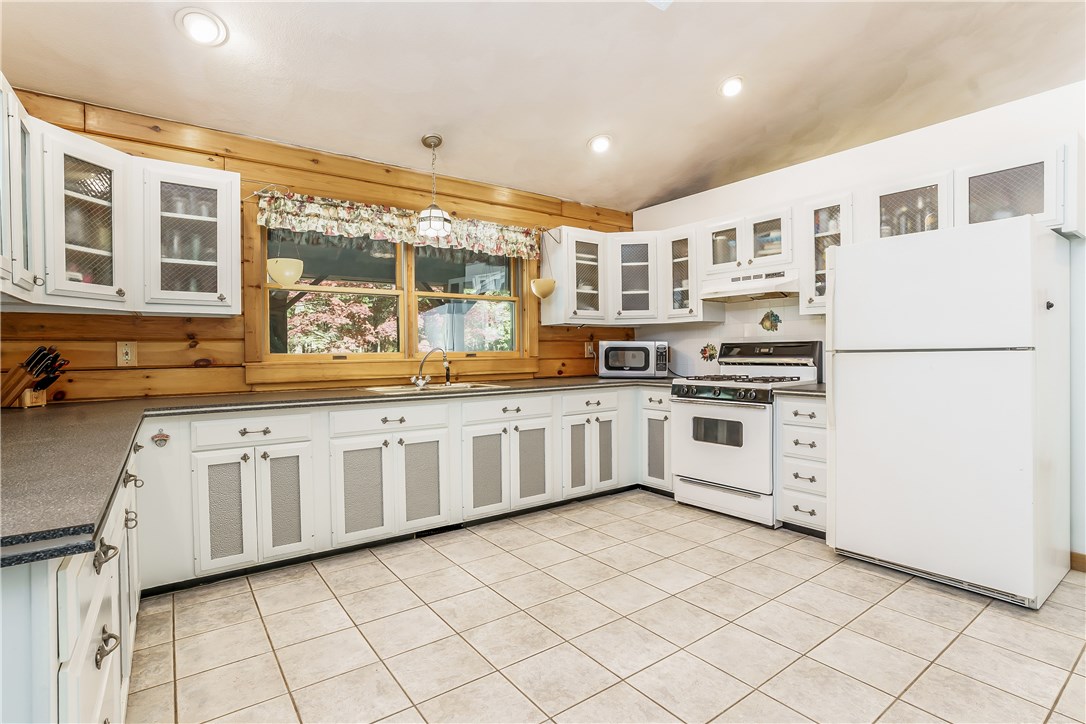 370 Austin Farm Road Exeter, RI 02822 - Photo 18 of 38