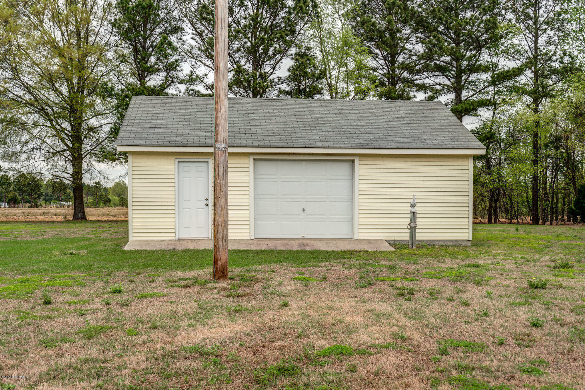 4723 River Road Wilson, NC 27893 - Photo 25 of 26 Detached Garage