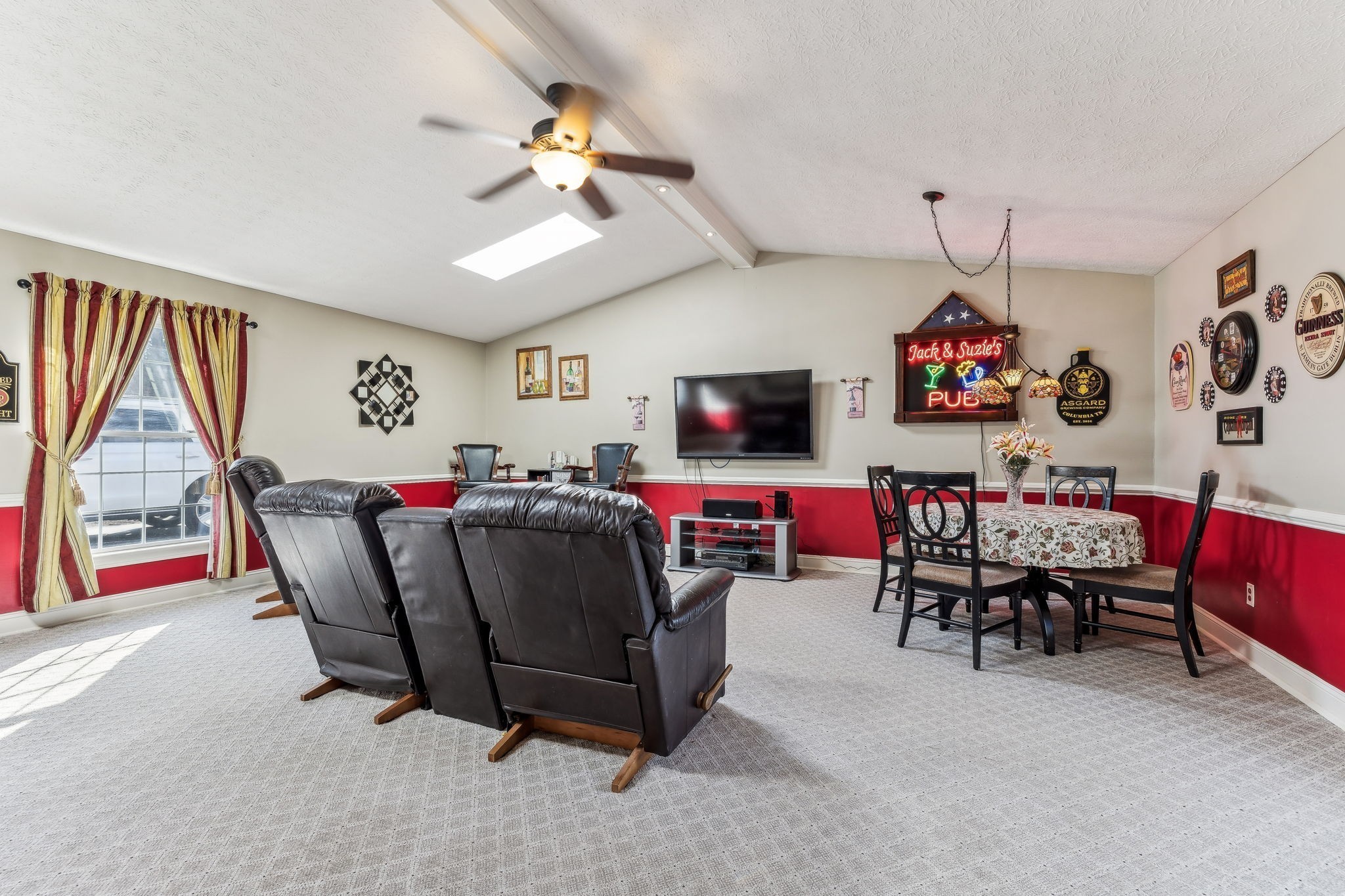 2079 Rock Springs Road Columbia, TN 38401 - Photo 26 of 83 a living room with furniture and a flat screen tv