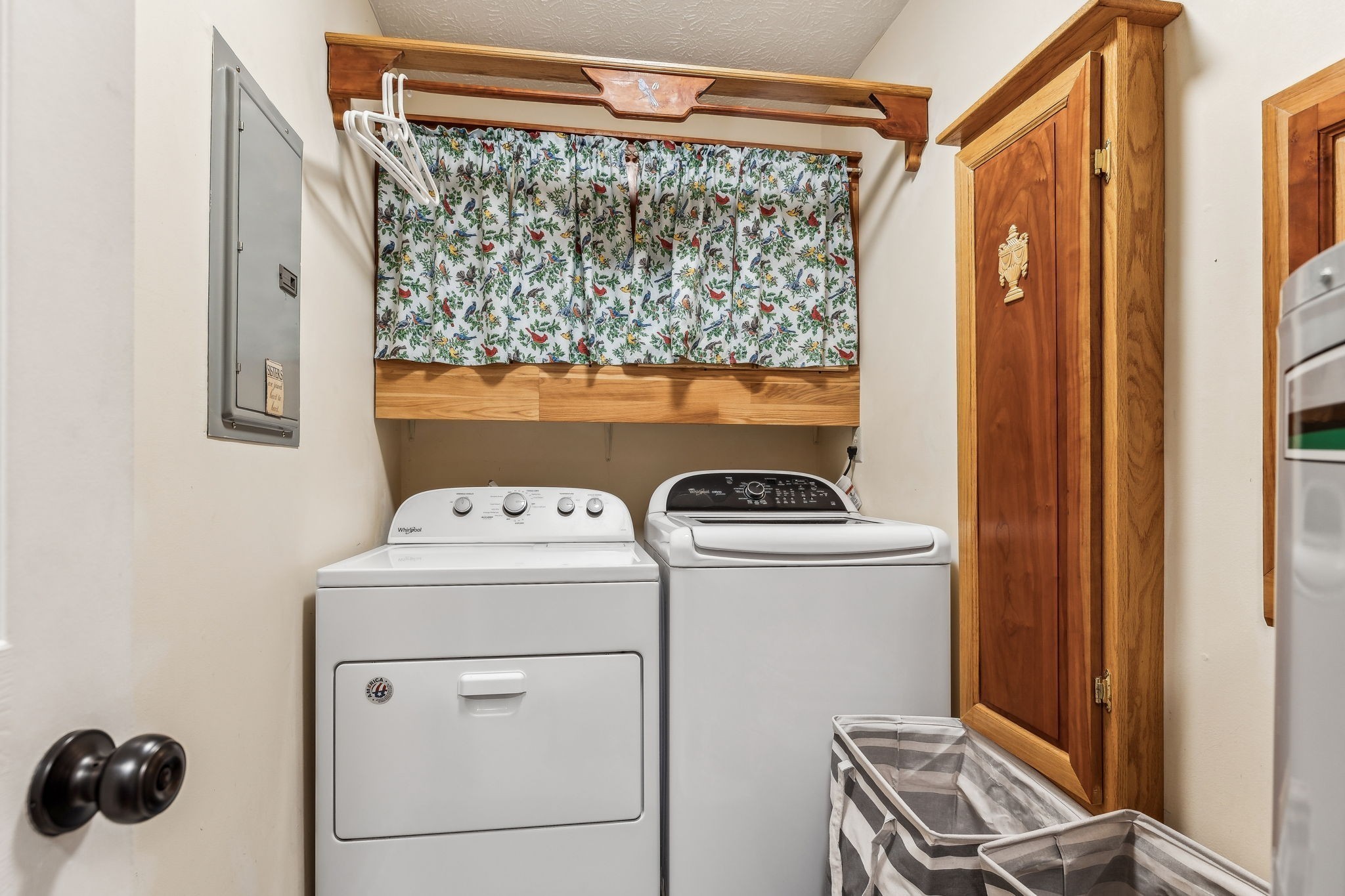 2079 Rock Springs Road Columbia, TN 38401 - Photo 41 of 83 a utility room with dryer and washer