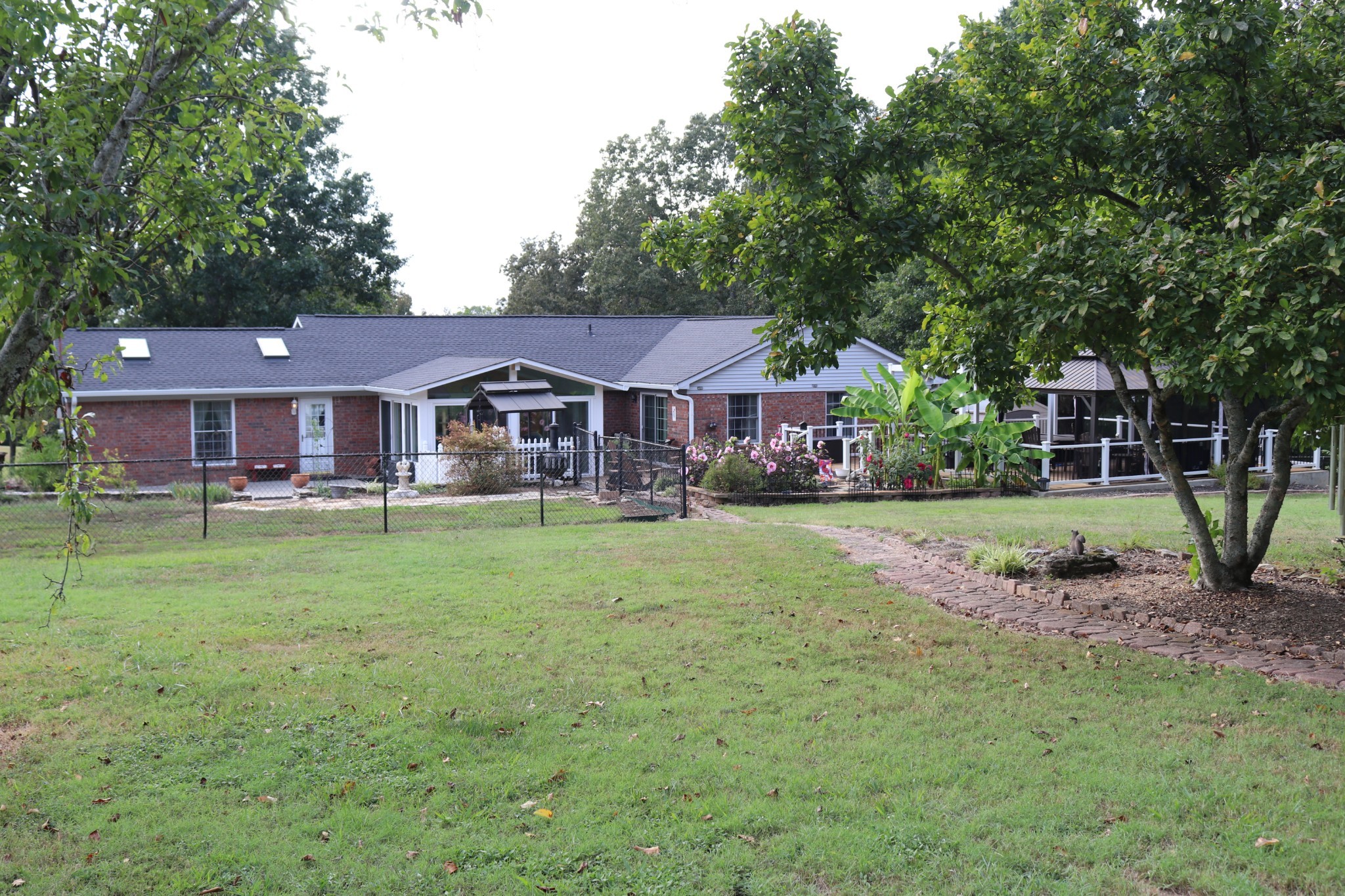 2079 Rock Springs Road Columbia, TN 38401 - Photo 55 of 83 a view of house in front of a big yard with large trees