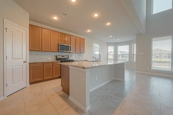 $490,000 | 3795 Lake Bend Shore Drive, Spring, TX 77386