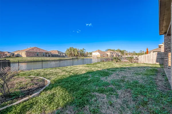 $490,000 | 3795 Lake Bend Shore Drive, Spring, TX 77386