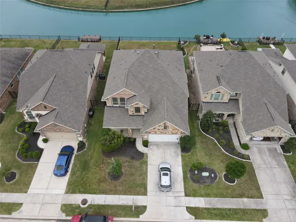 $490,000 | 3795 Lake Bend Shore Drive, Spring, TX 77386