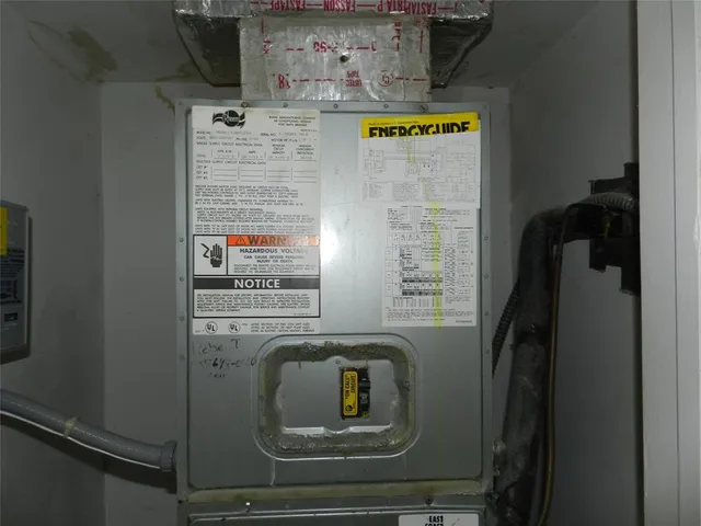 a view of a garden with flowers