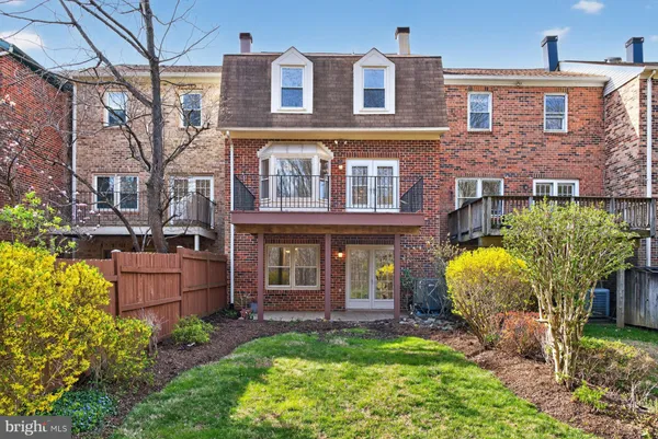 $789,000 | 7521 Coddle Harbor Lane, Potomac, MD 20854