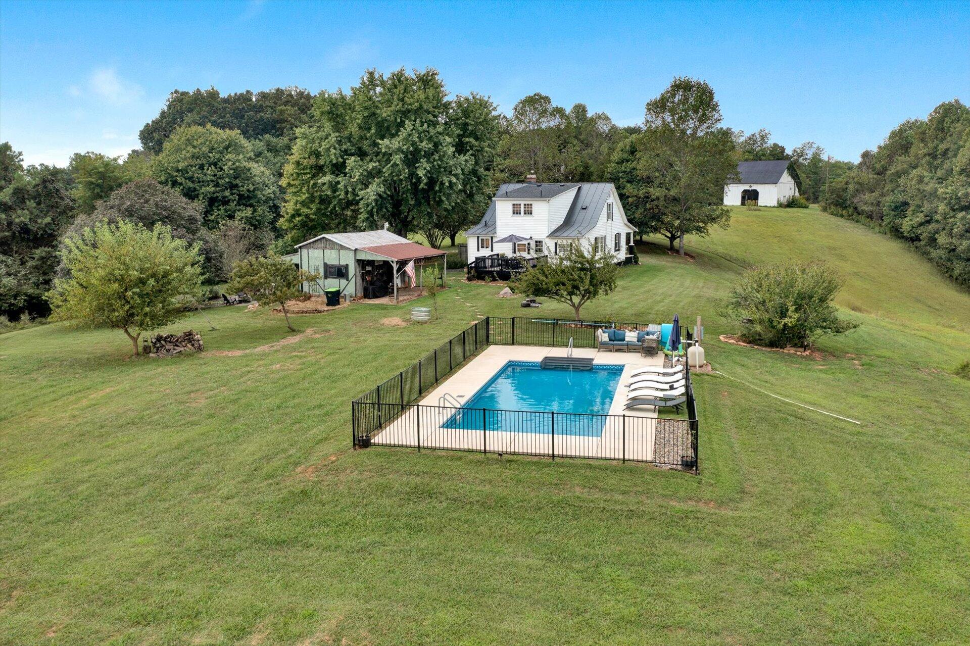 423 Tall Tree Road Wirtz, VA 24184 - Photo 54 of 87 55-091220230005