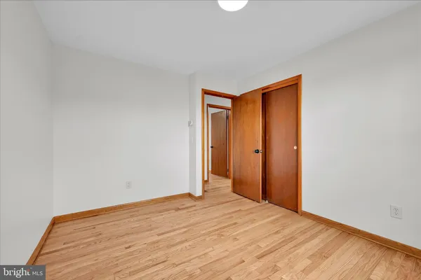 $269,999 | 300 Topeka Avenue, Shenandoah, PA 17976