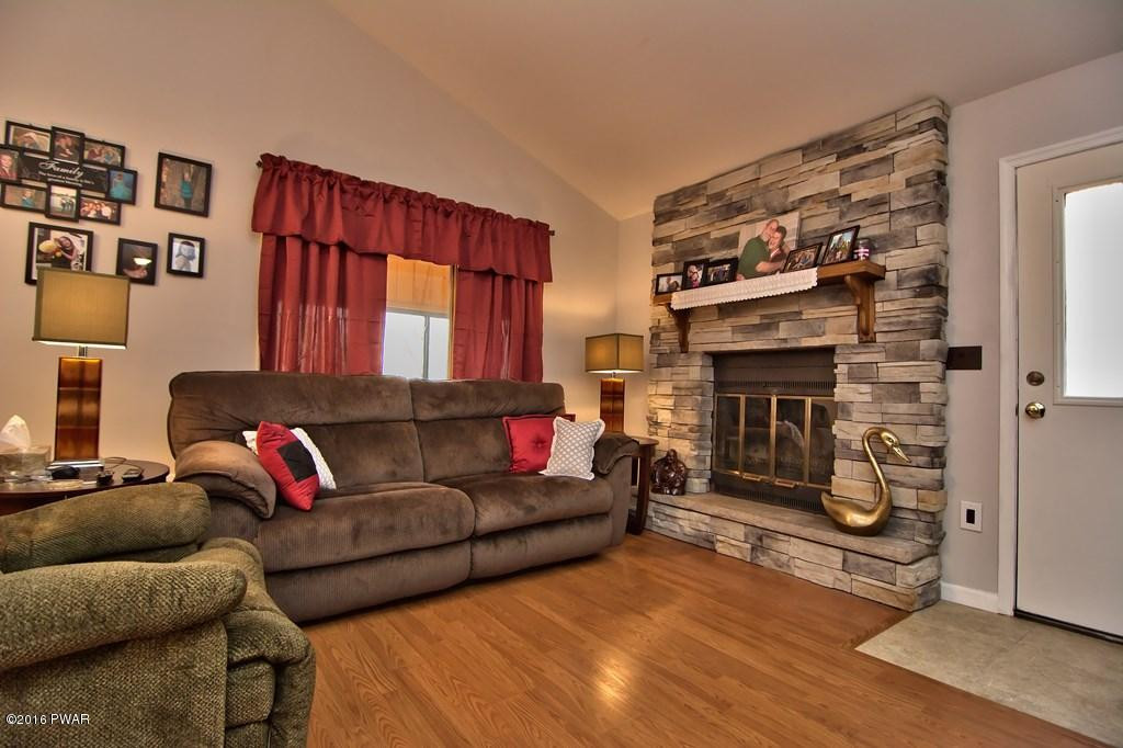 884 Deerfield Road Lake Ariel, PA 18436 - Photo 10 of 59