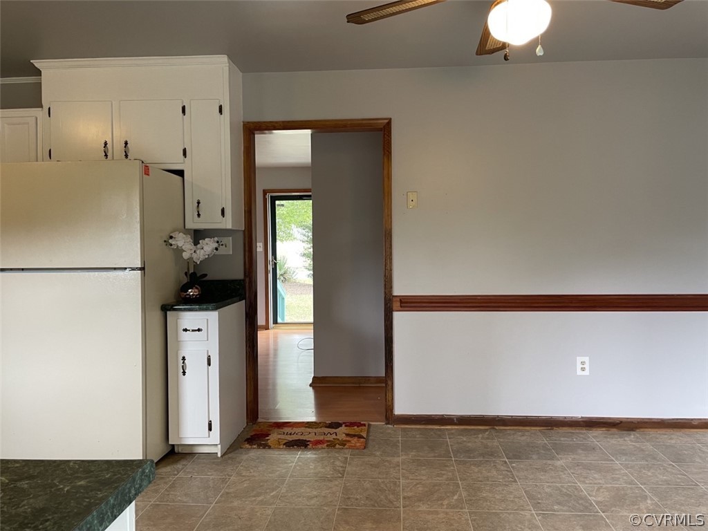 3113 Fielding Road Colonial Heights, VA 23834 - Photo 11 of 24 a view of an entryway