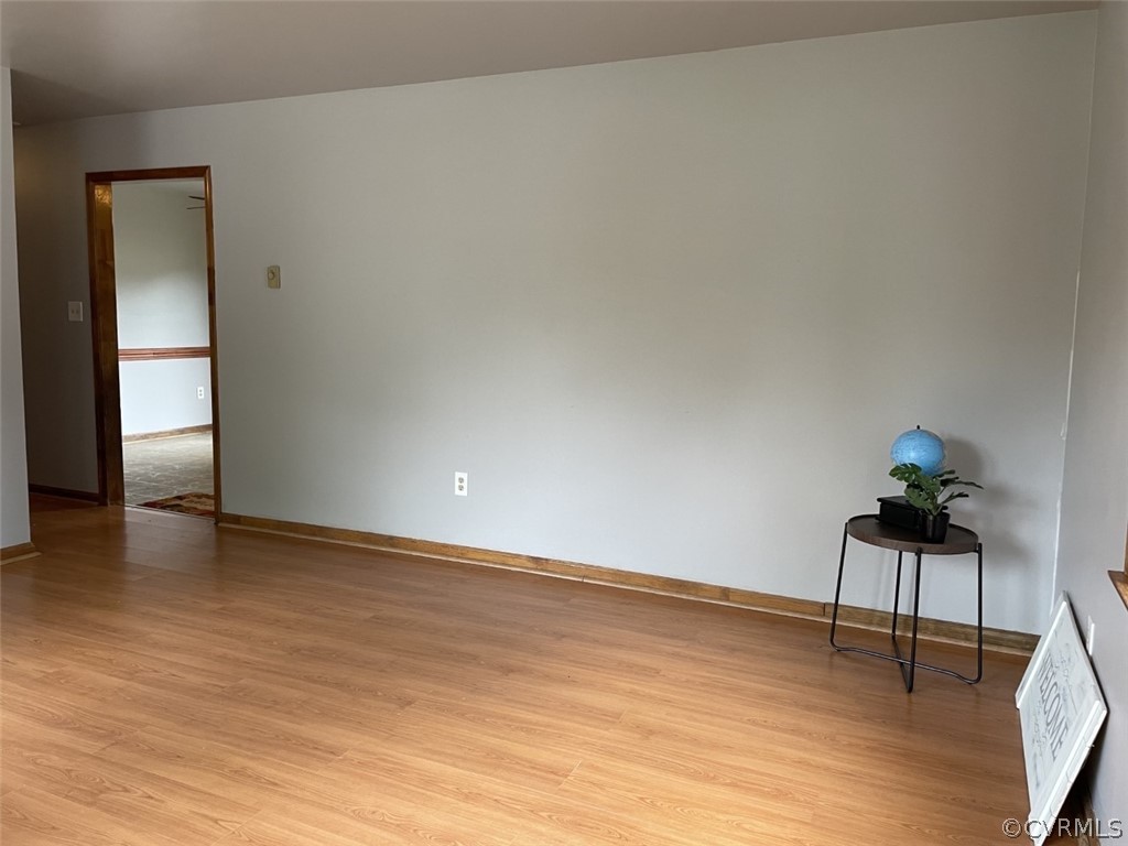 3113 Fielding Road Colonial Heights, VA 23834 - Photo 4 of 24 a view of an empty room and wooden floor