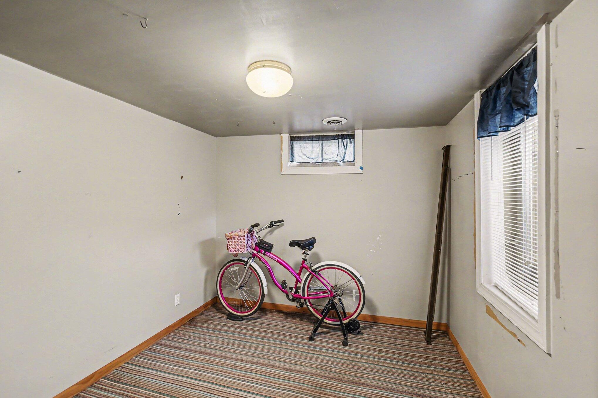 1250 Logan Road Muskegon, MI 49445 - Photo 18 of 25 021_file_1374