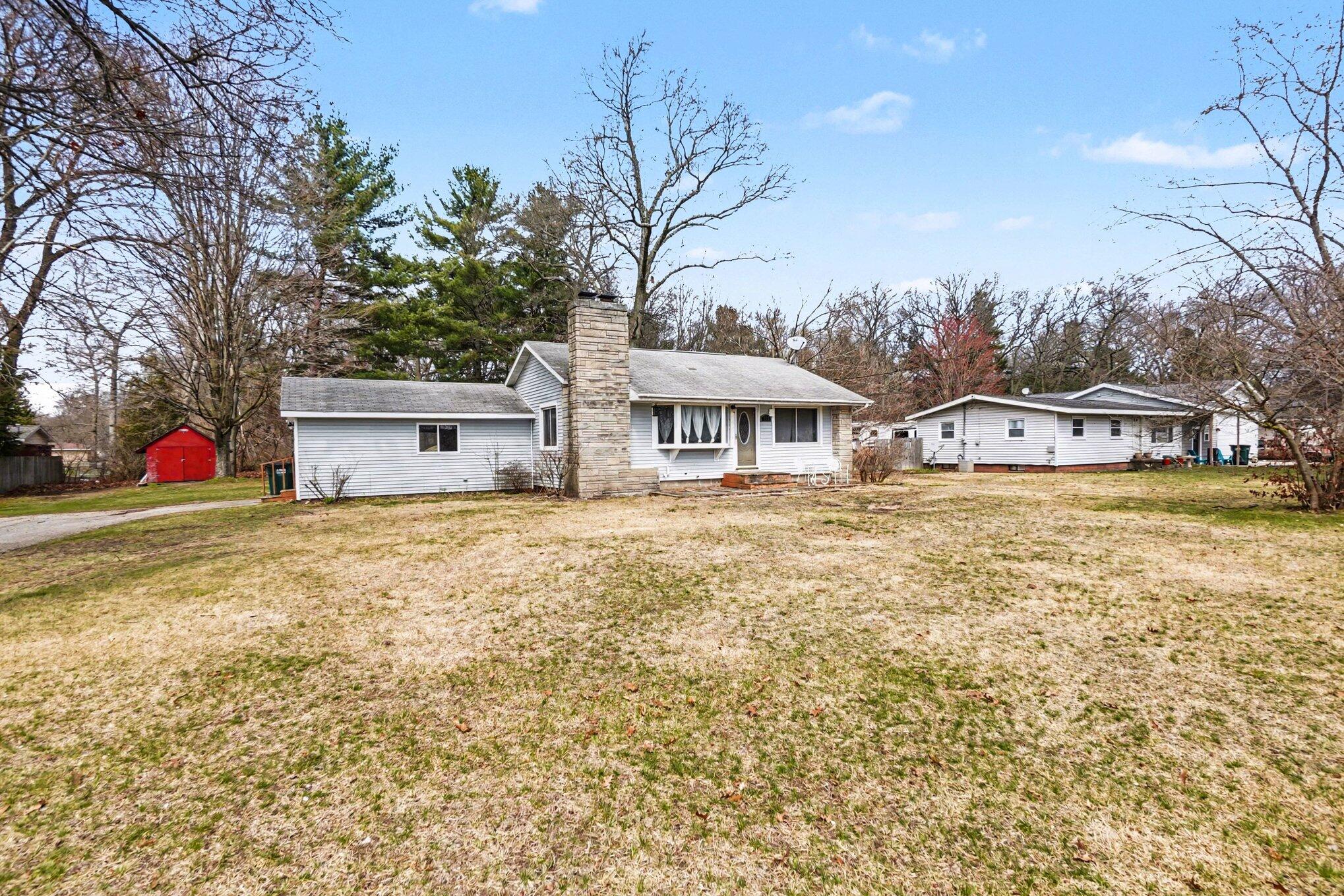 1250 Logan Road Muskegon, MI 49445 - Photo 2 of 25 002_file_2023