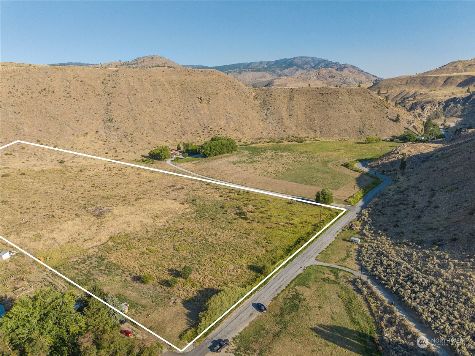75 Antoine Creek Road Chelan, WA 98816 - Photo 4 of 9 Gallery Image 4