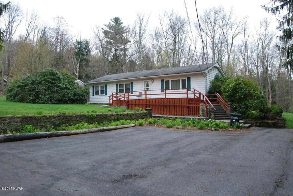 106 Roth Lane Canadensis, PA 18325 - Photo 2 of 16