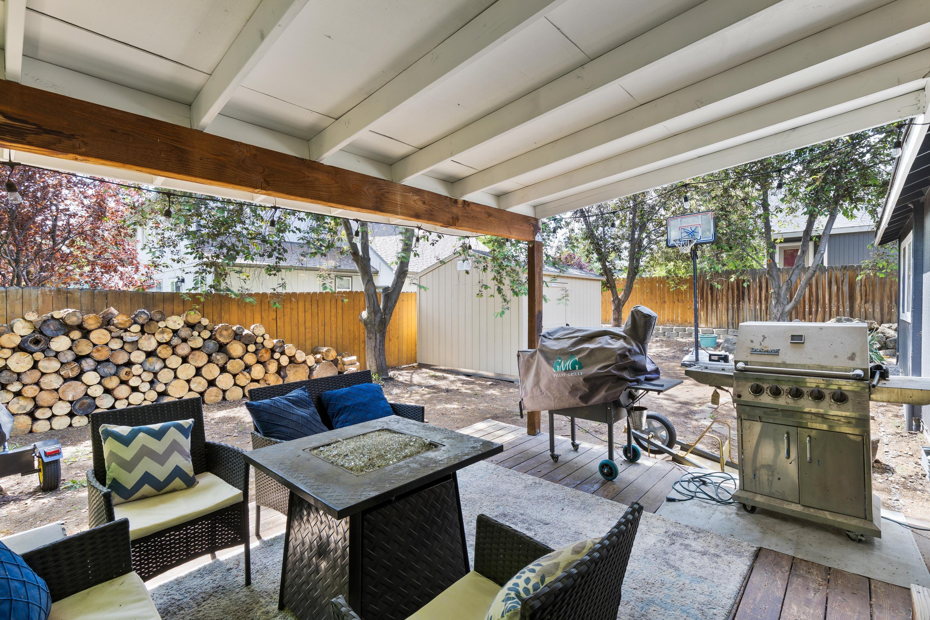 21291 Keyte Road Bend, OR 97701 - Photo 21 of 29 520A8201JennMontoyaPhotography