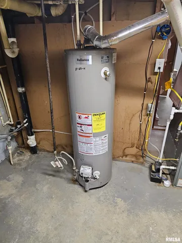 $70,000 | 610 West Wilmot Street, Chillicothe, IL 61523