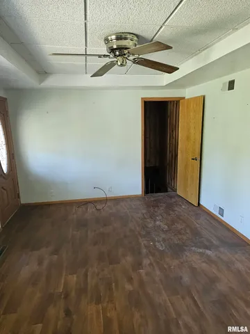 $70,000 | 610 West Wilmot Street, Chillicothe, IL 61523