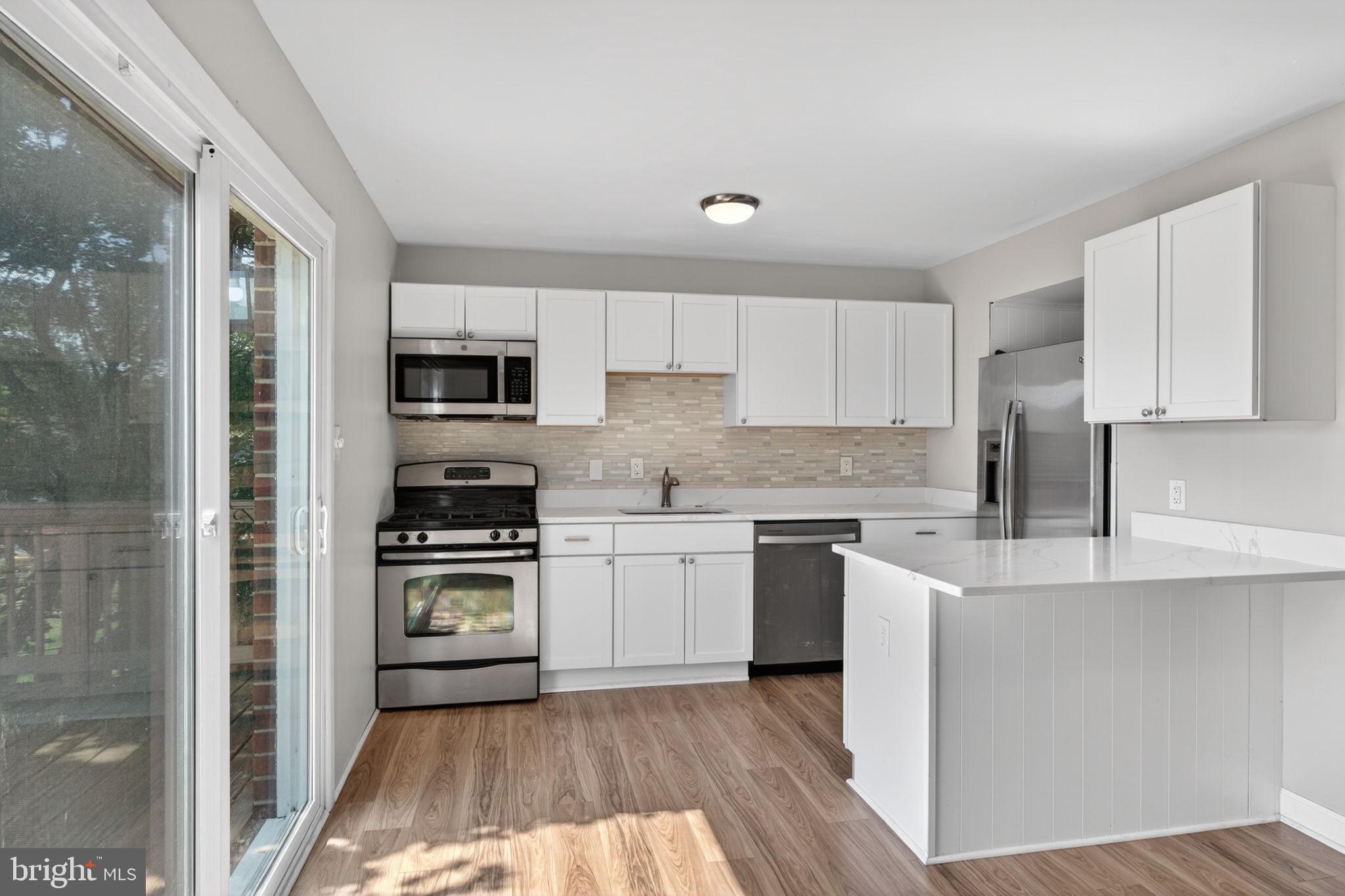 647 Charraway Road Baltimore, MD 21229 - Photo 17 of 45