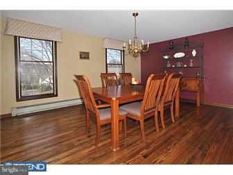 502 Ridgeview Lane Villanova, PA 19085 - Photo 5 of 12 Dining Room