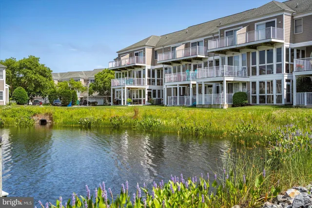 $689,950 | 38277 Ocean Vista Drive, Unit 1180, Selbyville, DE 19975