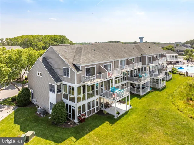 $689,950 | 38277 Ocean Vista Drive, Unit 1180, Selbyville, DE 19975