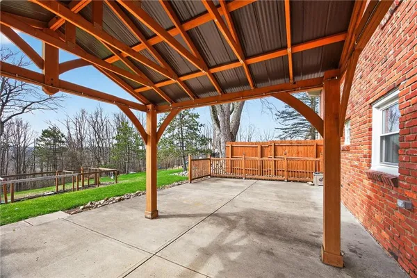 $325,000 | 172 Malone Ridge Road, Washington, PA 15301