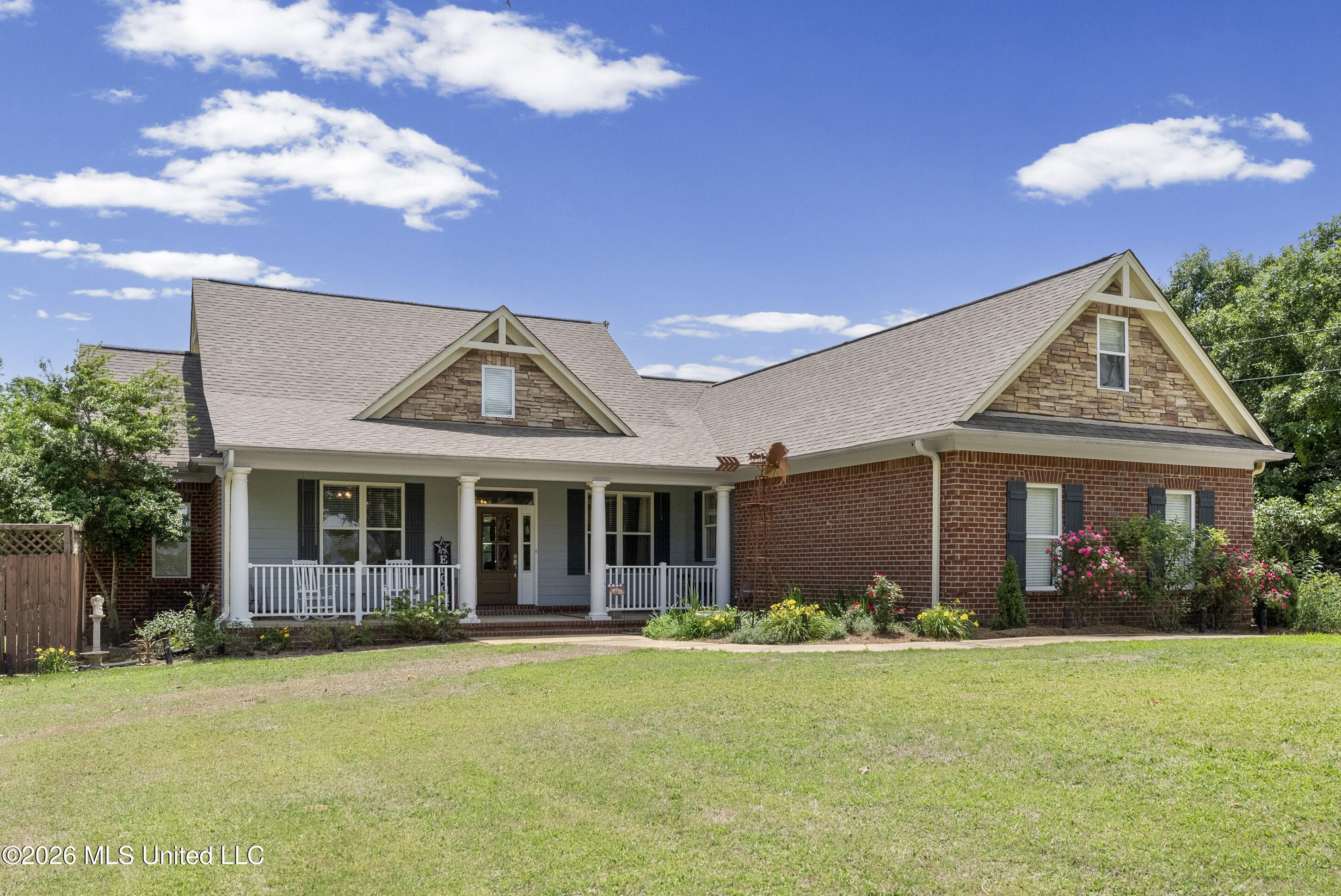 86 Spring Oak Cove Lamar, MS 38642 - Photo 3 of 36 3_dsc09231_print