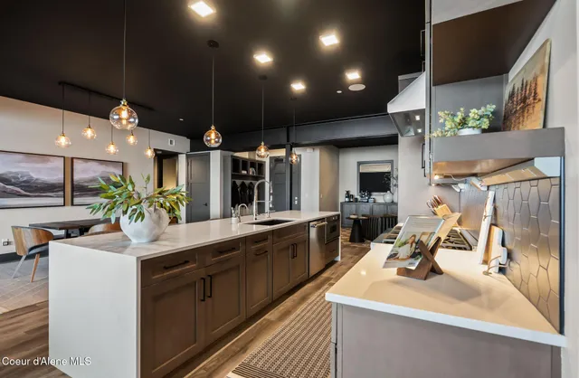 $3,697,000 | 802 Sandpoint Avenue, Unit 8205, Sandpoint, ID 83864