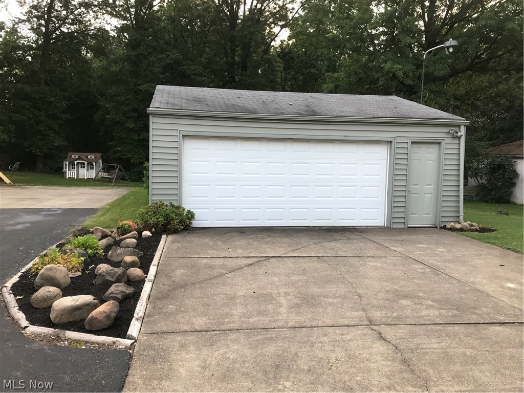 108 Idaho Road Austintown, OH 44515 - Photo 10 of 28