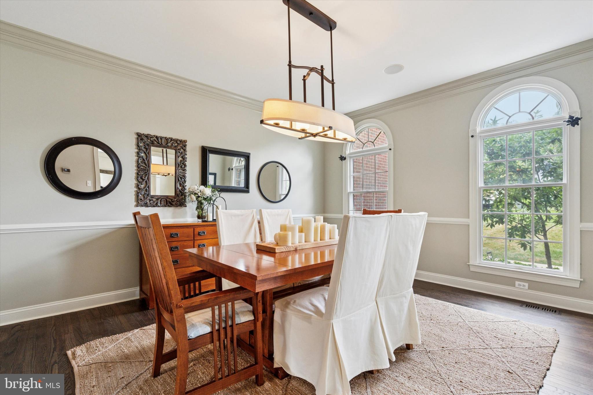 20 Kingston Road Media, PA 19063 - Photo 20 of 50 Dining room, perfect for hosting.