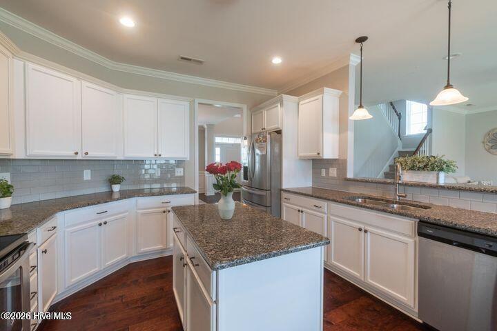 3204 Rounding Bend Drive Winterville, NC 28590 - Photo 9 of 32 8