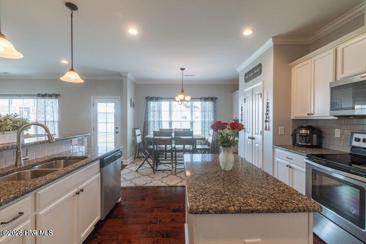 3204 Rounding Bend Drive Winterville, NC 28590 - Photo 10 of 32 9