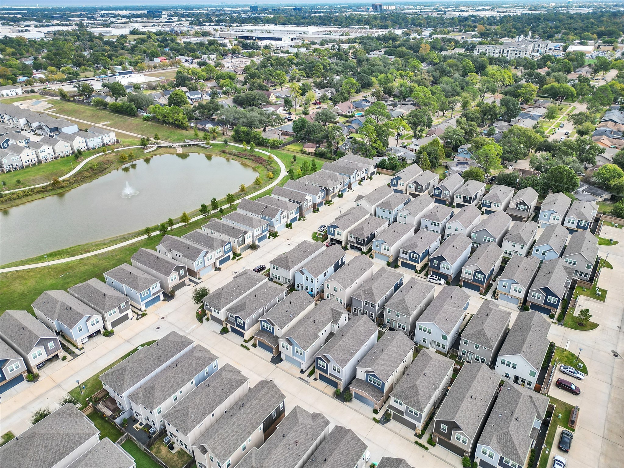 3118 Cloud Forest Lane Houston, TX 77080 - Photo 36 of 40 an aerial view of a city with lake view